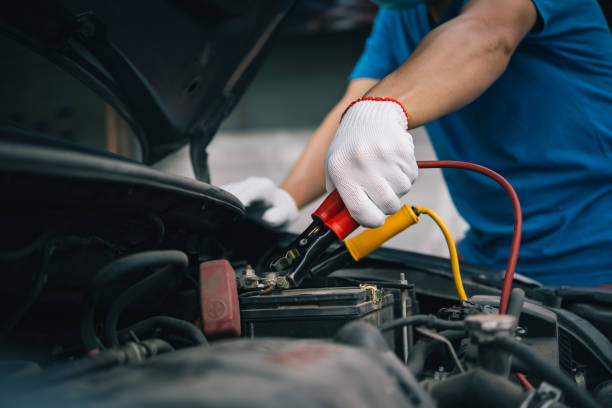 Featured image for “How to Tell: Bad Battery, Alternator, or Starter”